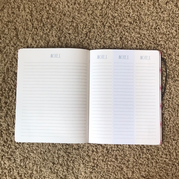 {{SOLD}} Rae Dunn NWT 2021 Planner - Picture 5 of 6